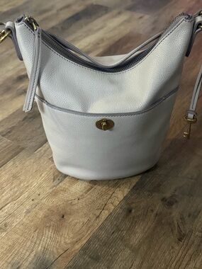 Fossil Light Gray Pebbled Leather Crossbody Bucket Bag